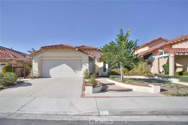 17 Via Montanero, Rancho Santa Margarita, CA 92688