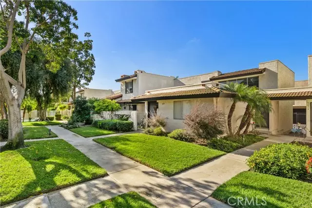 9884 Pacifico Way, Cypress, CA 90630