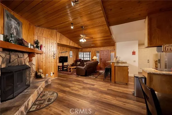 Big Bear Lake, CA 92315,651 Crestwood Drive