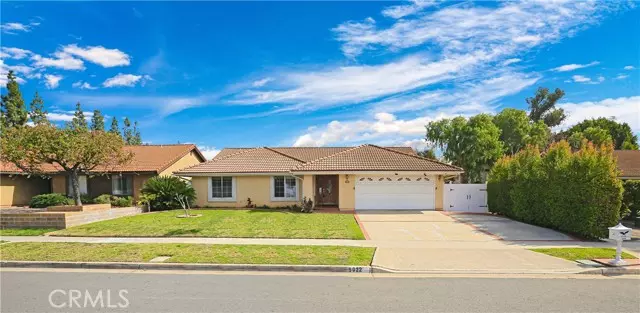 Yorba Linda, CA 92886,5022 Woodcrest Drive