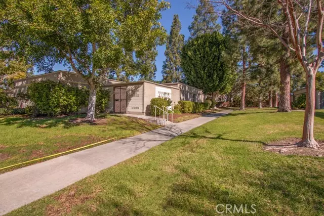 43 Calle Aragon, Laguna Woods, CA 92637