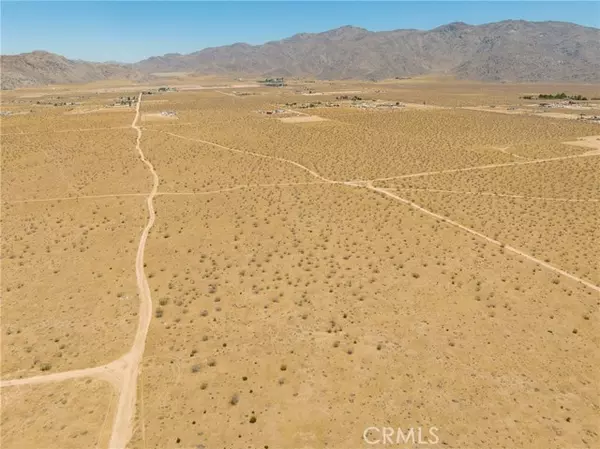 Apple Valley, CA 92308,0 Calliandra Road