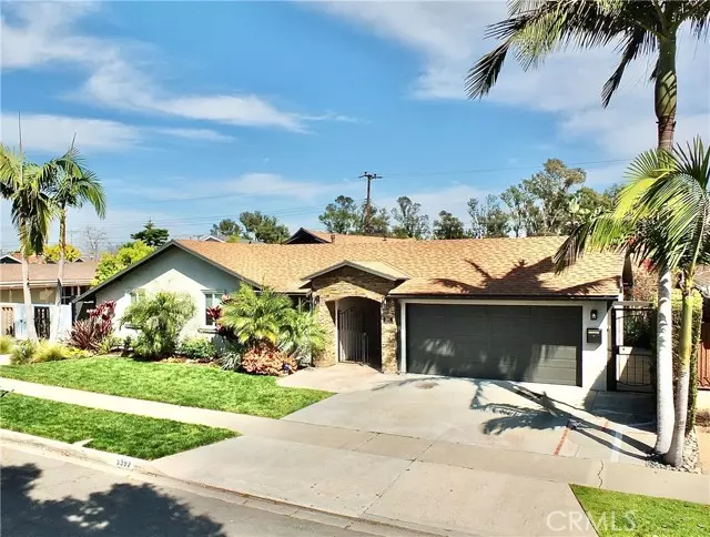 3392 Rowena Drive, Los Alamitos, CA 90720