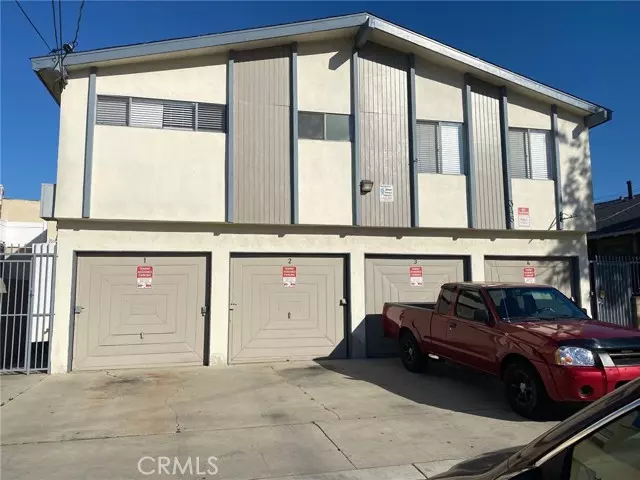 348 Cerritos Avenue, Long Beach, CA 90802