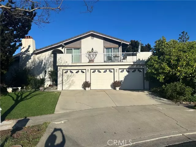 921 North Malden Avenue, Fullerton, CA 92832