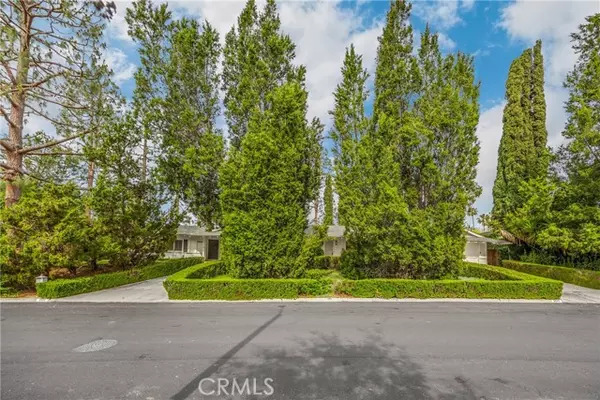 Yorba Linda, CA 92886,5631 Chalon Road