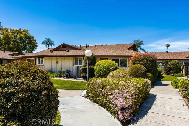 1816 East Commonwealth Avenue, Fullerton, CA 92831