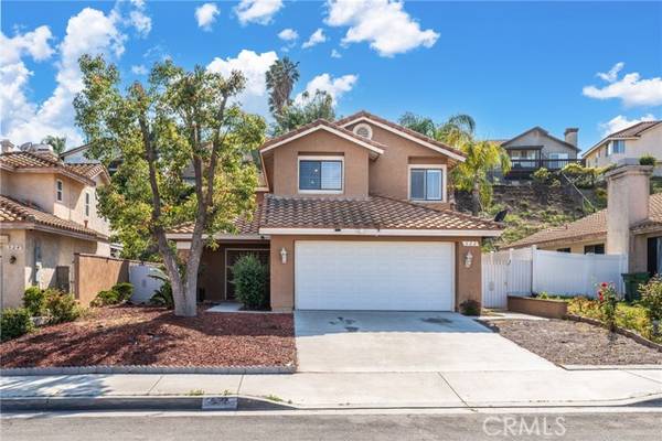 532 Brittany Drive, Corona, CA 92879