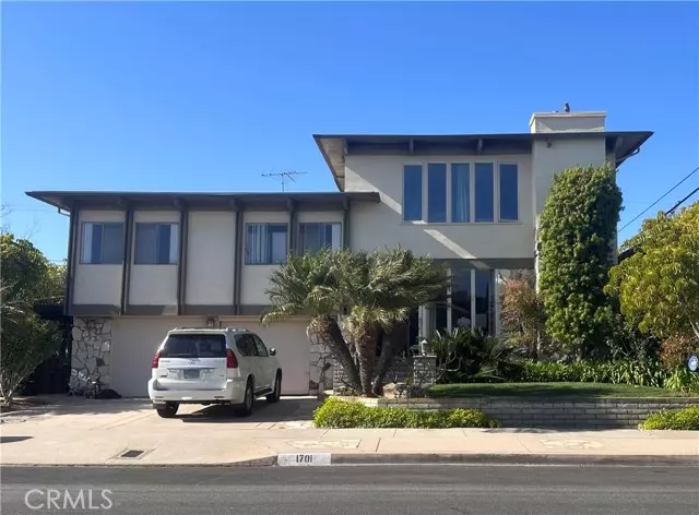 1701 Catalina Avenue, Seal Beach, CA 90740