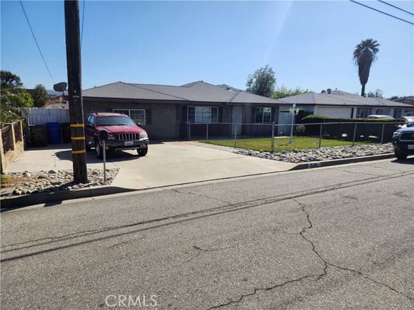 6140 Patricia Drive, Jurupa Valley, CA 92509