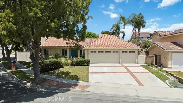 Fullerton, CA 92833,2636 Tiffany Place