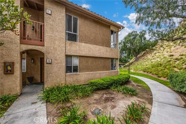 Yorba Linda, CA 92887,5140 Box Canyon Court