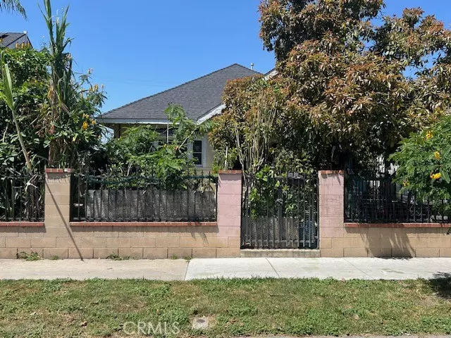 507 East Walnut Street, Santa Ana, CA 92701