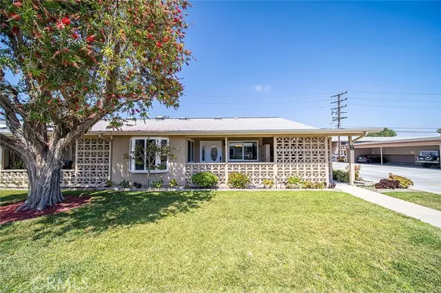 13181 Del Monte Dr - M-12, Seal Beach, CA 90740