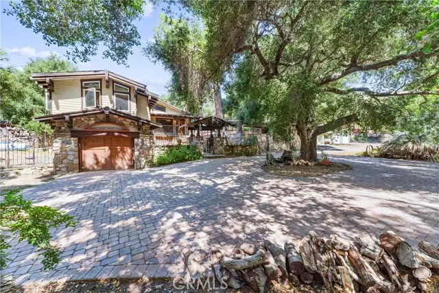 19387 Live Oak Canyon Road, Trabuco Canyon, CA 92679