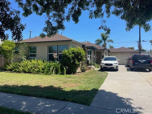 4956 East Stearns Street, Long Beach, CA 90815