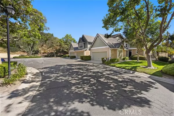 Anaheim Hills, CA 92807,6009 East Summit Court