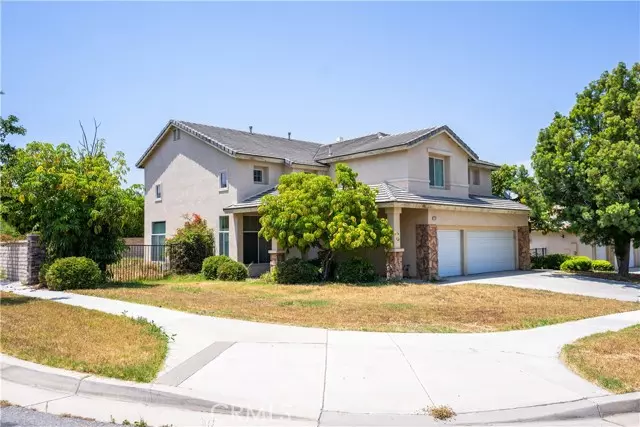 2292 Cota Avenue, Corona, CA 92882