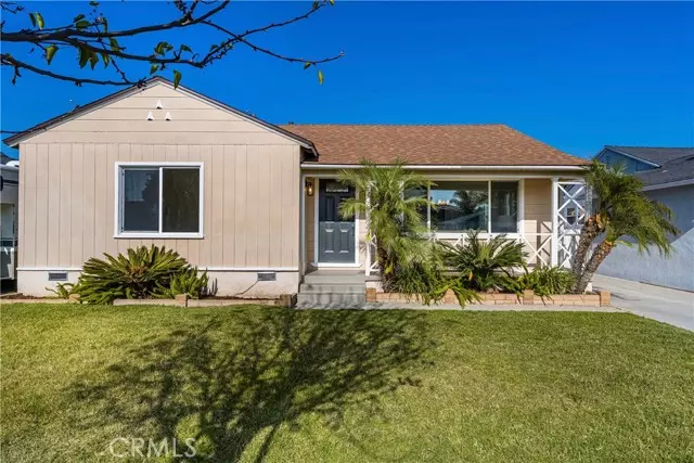 5208 Klondike Avenue, Lakewood, CA 90712