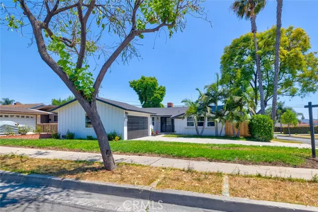 600 East Pinehurst Avenue, La Habra, CA 90631