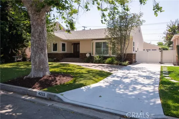 Long Beach, CA 90808,4233 HEATHER Road