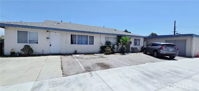 Huntington Beach, CA 92647,8402 Slater Avenue