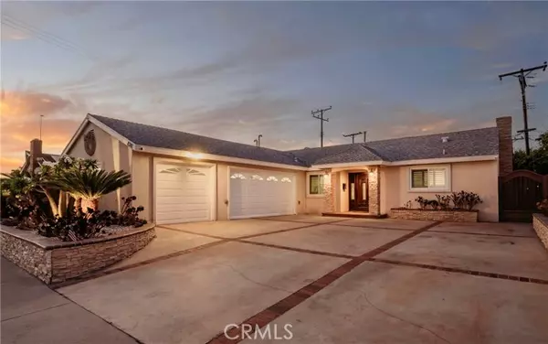 8381 Polder Circle,  Huntington Beach,  CA 92647