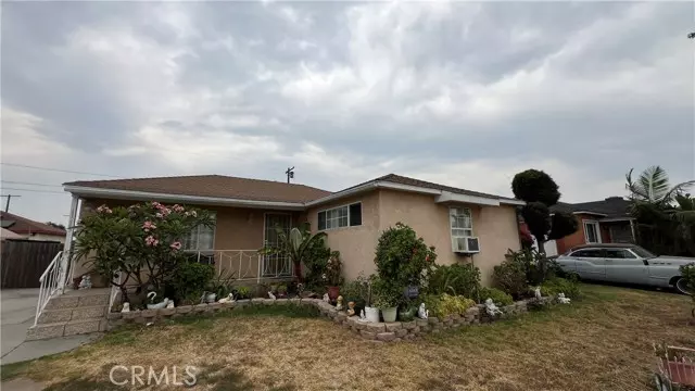 11243 Hulme Avenue, Lynwood, CA 90262