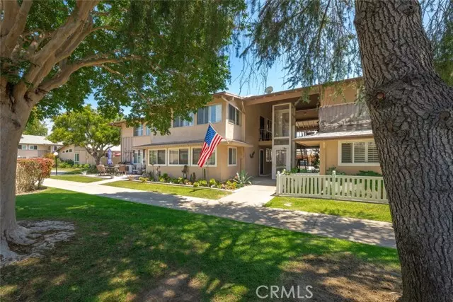 13060 Del Monte Drive, Seal Beach, CA 90740