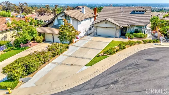 2120 Somerset Lane, Fullerton, CA 92833