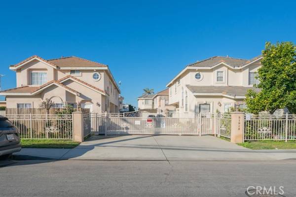 21915 Hawaiian Avenue, Hawaiian Gardens, CA 90716