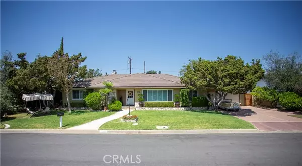 1161 Lucinda Way, North Tustin, CA 92780