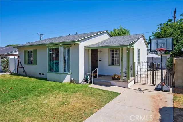 11209 Coolhurst Drive, Whittier, CA 90606