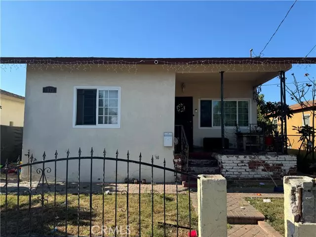 1523 East L Street, Wilmington, CA 90744