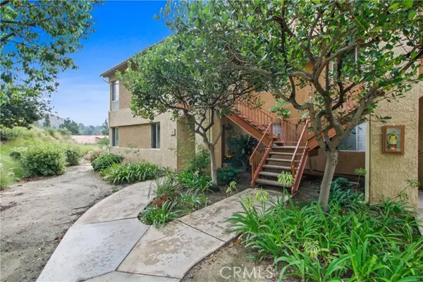 Yorba Linda, CA 92887,5140 Box Canyon Court