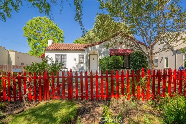 2047 Stratford Avenue, South Pasadena, CA 91030