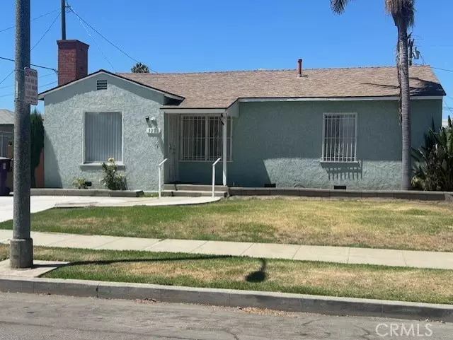 3221 Fashion Ave., Long Beach, CA 90810