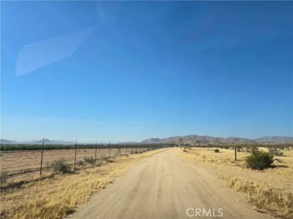 Apple Valley, CA 92307,24055 Ottawa Road