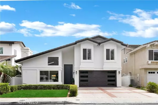 3208 Calle Grande,  San Clemente,  CA 92672