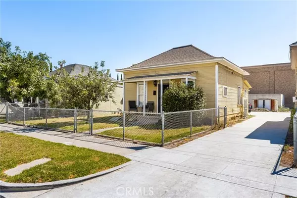 Orange, CA 92866,171 North Cypress Street