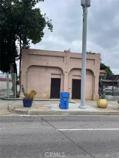 1745 West Florence Avenue, Los Angeles, CA 90047