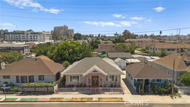 Los Angeles, CA 90031,2922 Darwin Avenue