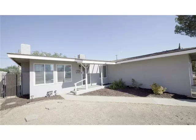 44252 4th East Street, Lancaster, CA 93535