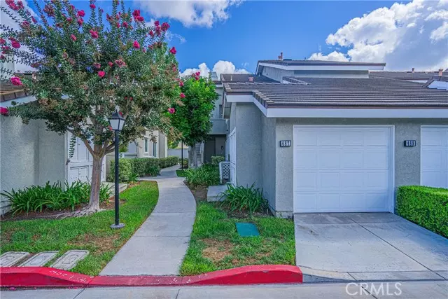 487 Springbrook North, Irvine, CA 92614