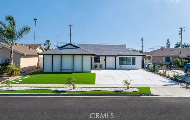 Westminster, CA 92683,8682 Oasis Avenue