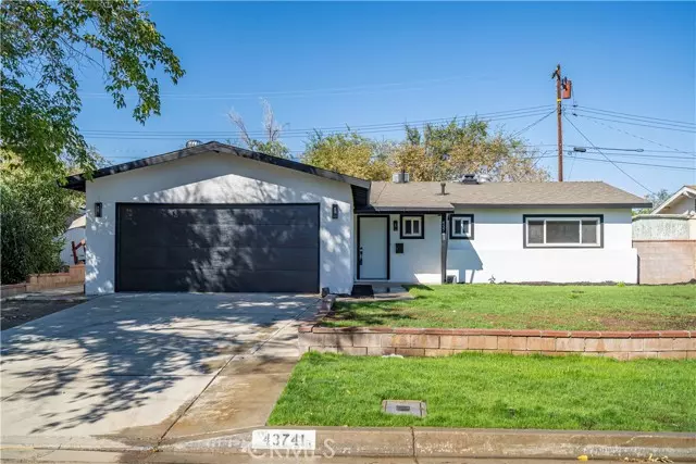 Lancaster, CA 93534,43741 Hardwood Avenue