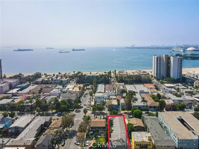 1425 East 1st Street, Long Beach, CA 90802