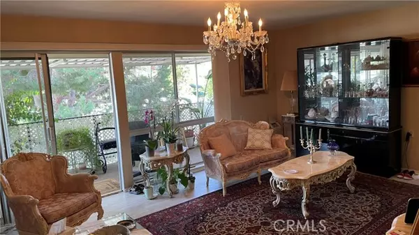 Laguna Woods, CA 92637,2338 Avenida Sevilla