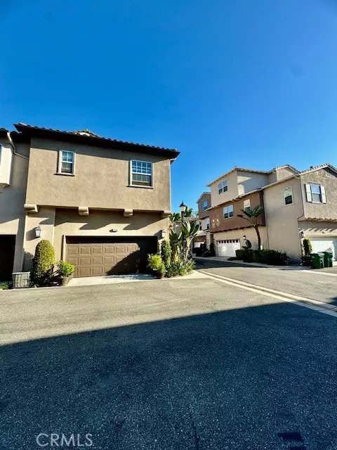 Irvine, CA 92603,416 Quail Ridge