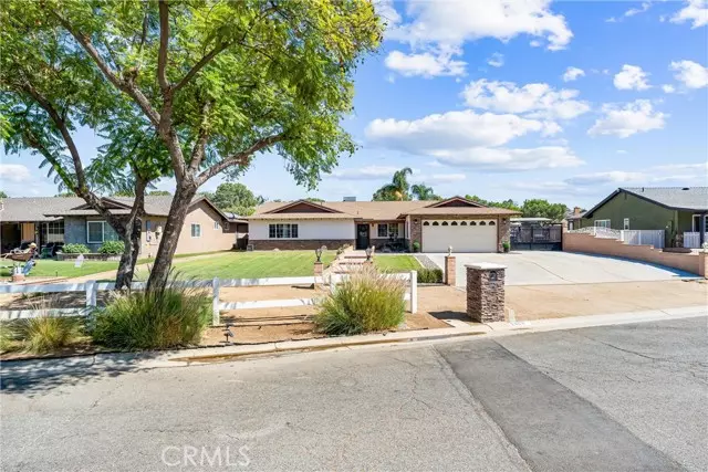 2453 Bronco Lane, Norco, CA 92860